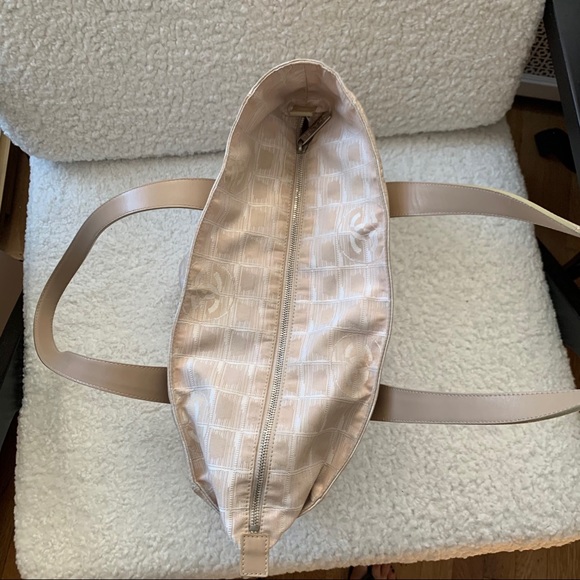 Authentic Chanel Tote Bag - Picture 3 of 10